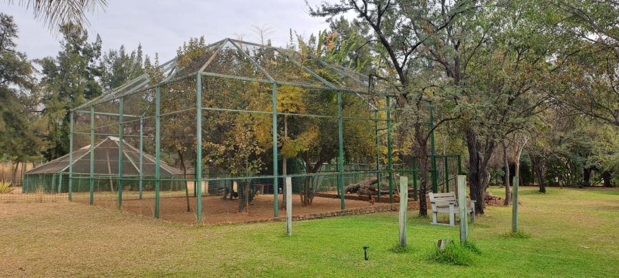 4 Bedroom Property for Sale in Modderfontein A H North West